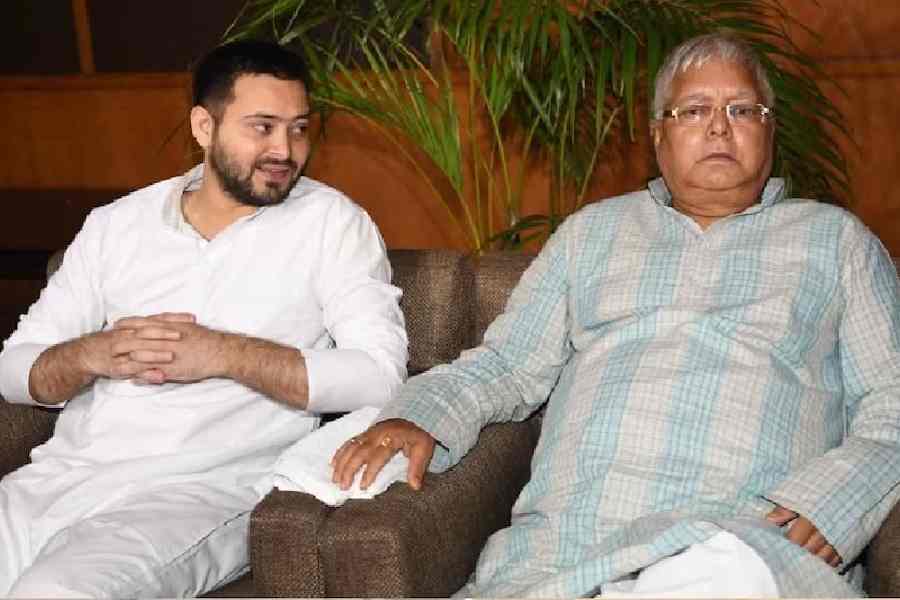 Land-for-jobs ‘scam’: Court adjourns order on cognisance of ED charge sheet against Lalu, Tejashwi