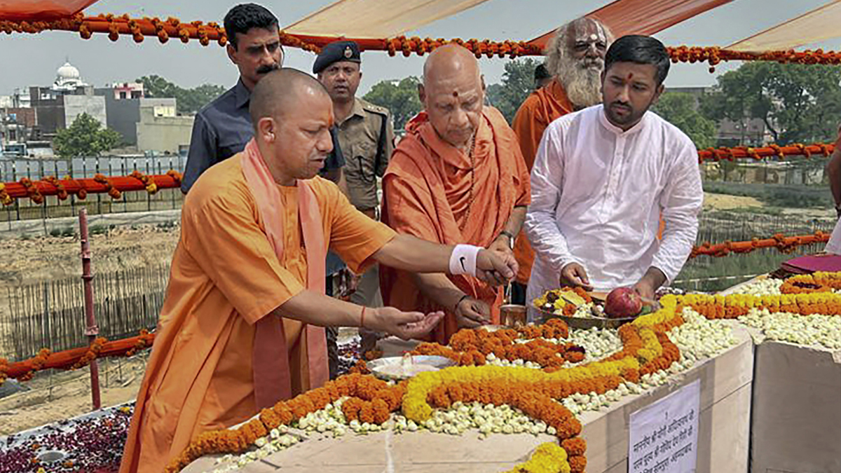 UP CM Yogi Adityanath lights lamps; seeks first darshan of Lord Ram in Ayodhya